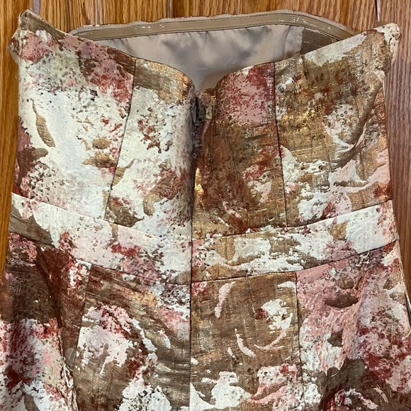 Anthropologie x Hutch Strapless Cropped Wide Leg Metallic Floral Jumpsuit Size 8 - Picture 4 of 8